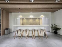 Tung Centre (D1), Office #484684531